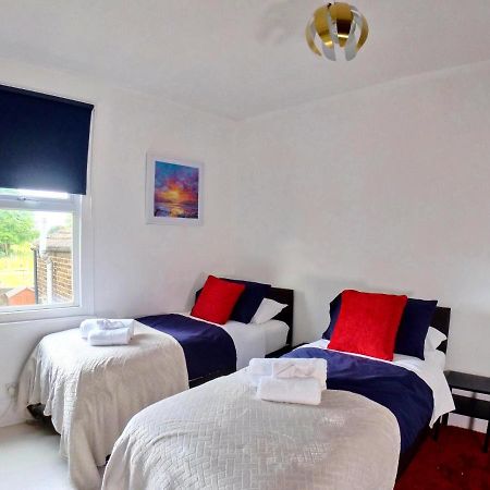Lovely Large London Apartment Near Stratford Exterior foto
