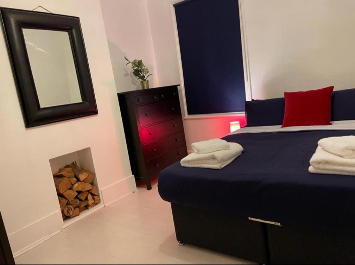 Lovely Large London Apartment Near Stratford Exterior foto