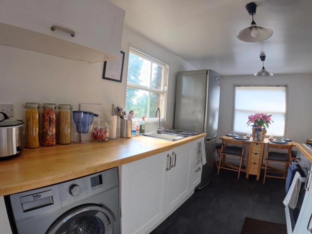 Lovely Large London Apartment Near Stratford Exterior foto