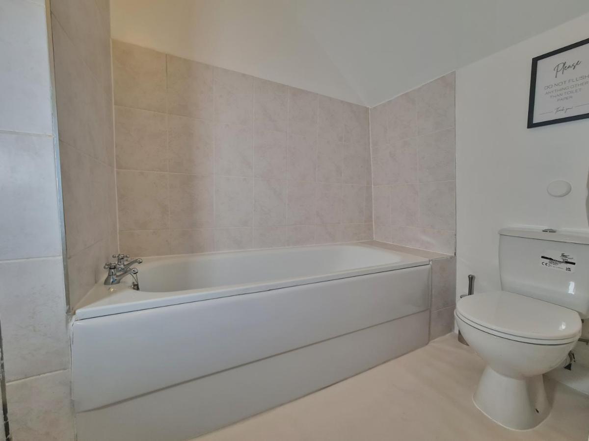 Lovely Large London Apartment Near Stratford Exterior foto